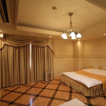 Hotel Afternoon (Adults Only) Осака Екстериор снимка